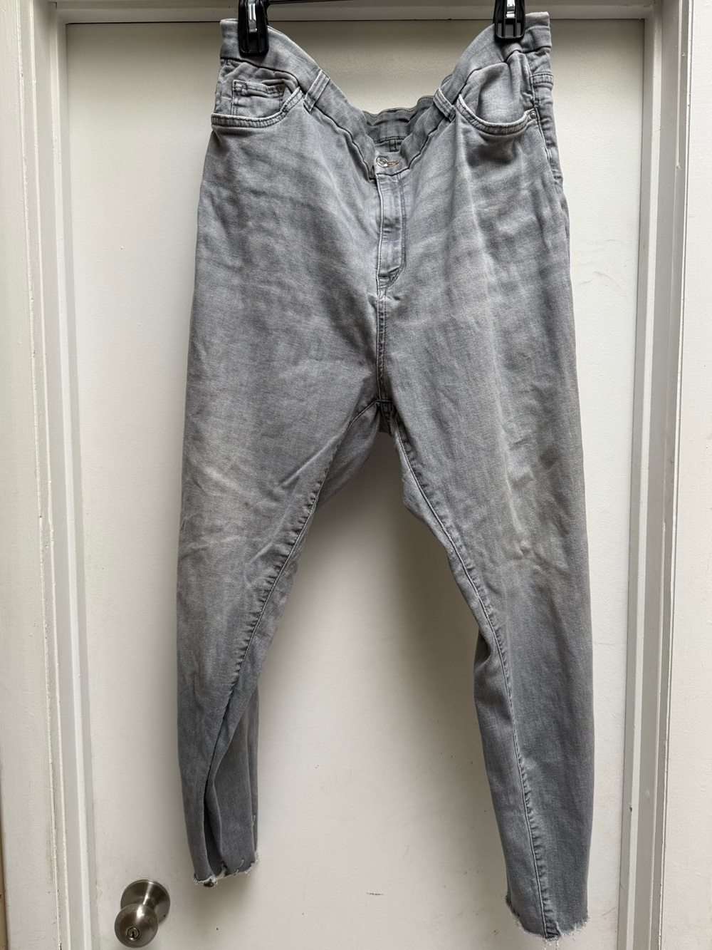 H&M+ Embrace Shape Ankle Skinny Jeans